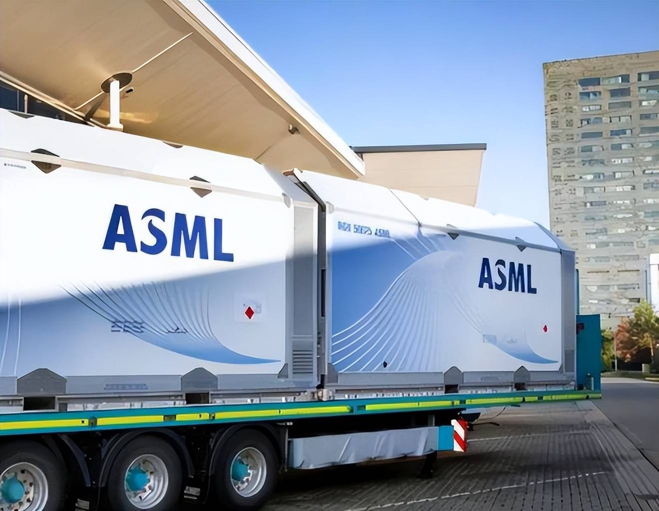 ASML